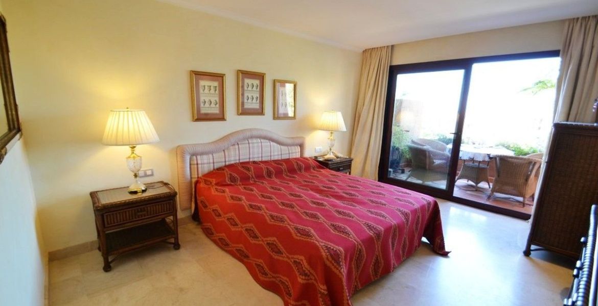 Apartamento en Alquiler en Estepona