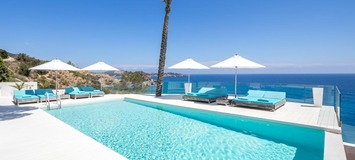 ​​​​​​​Recently refurbished stunning 6 bedroom Ibiza Villa 