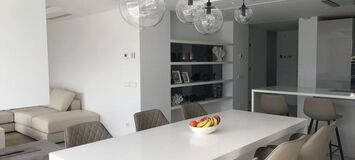 Penthouse for rent in Golden Mile