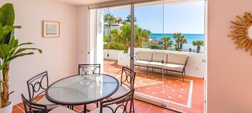 Apartment beachfront close to Laguna Banus