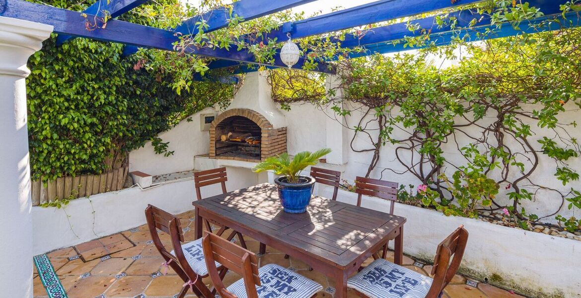 Townhouse for rent in Nueva Andalucia