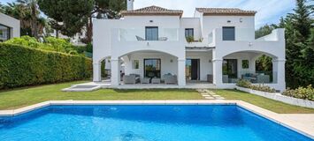 Villa à louer à Nueva Andalucia