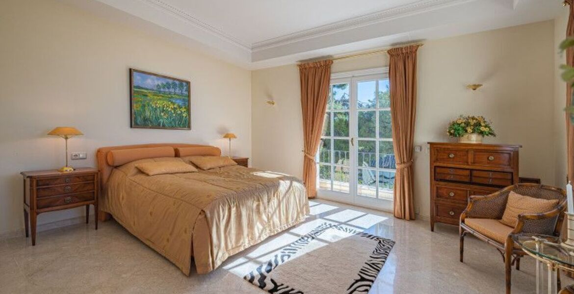 Villa en alquiler en Milla de Oro Marbella