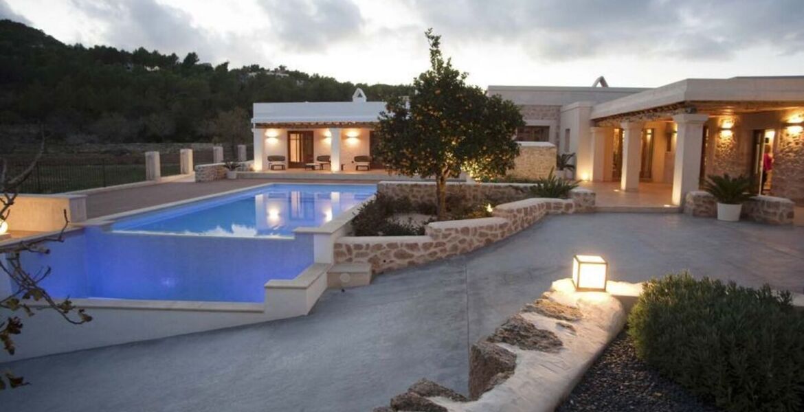 Villa en alquiler en Ibiza