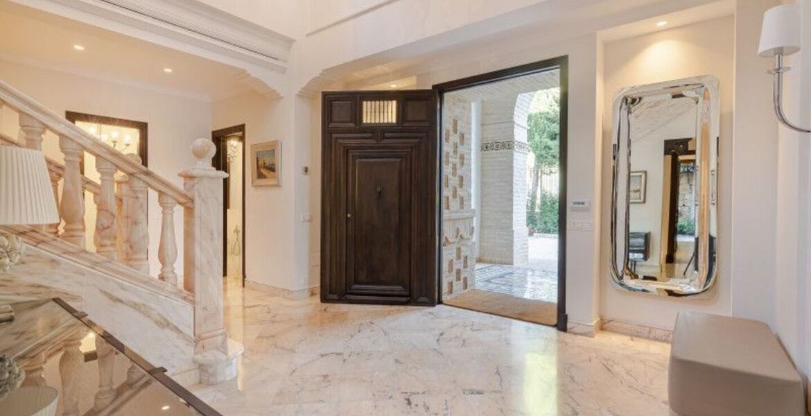 Villa for rent in Golden Mile Marbella