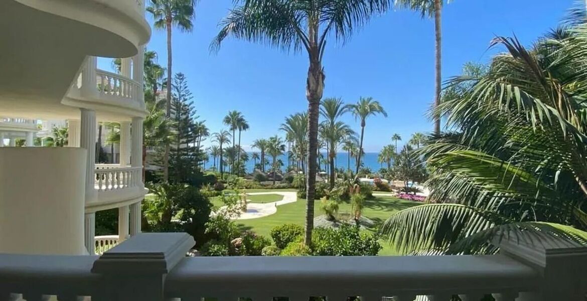 Apartamento en alquiler en Estepona Nueva Milla de Oro