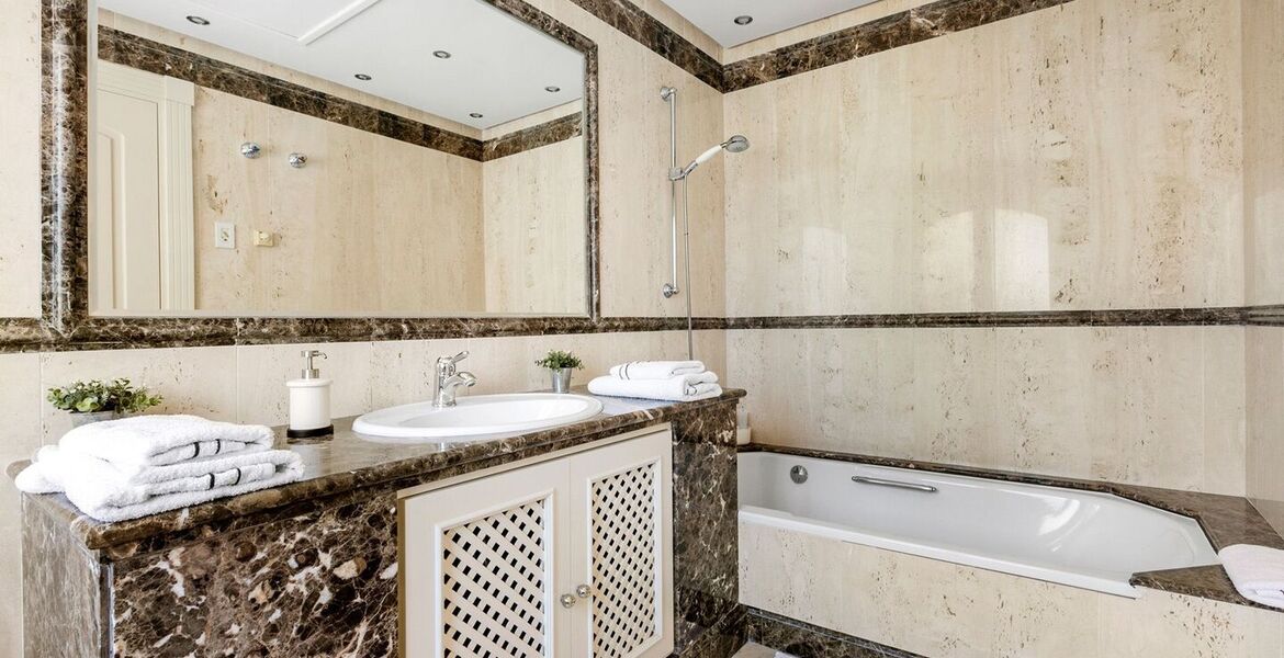 Apartment for rent in Nueva Andalucia Marbella