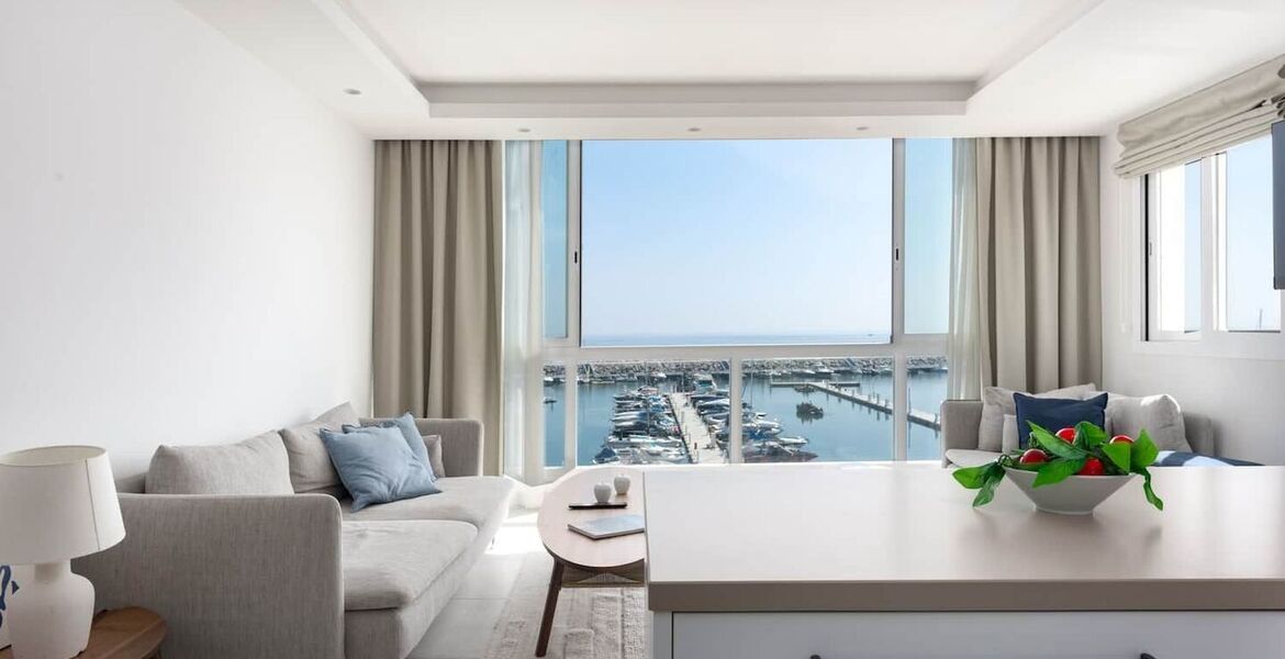 Penthouse à louer à Puerto Banus