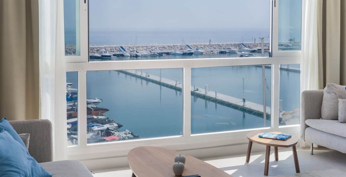 Penthouse for rent in Puerto Banus