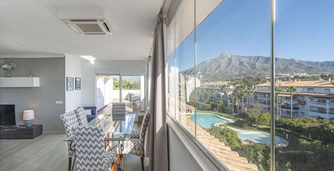 Penthouse de luxe à Nueva Andalucia