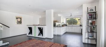 Luxury Villa in Nueva Andalucia with Heated Pool