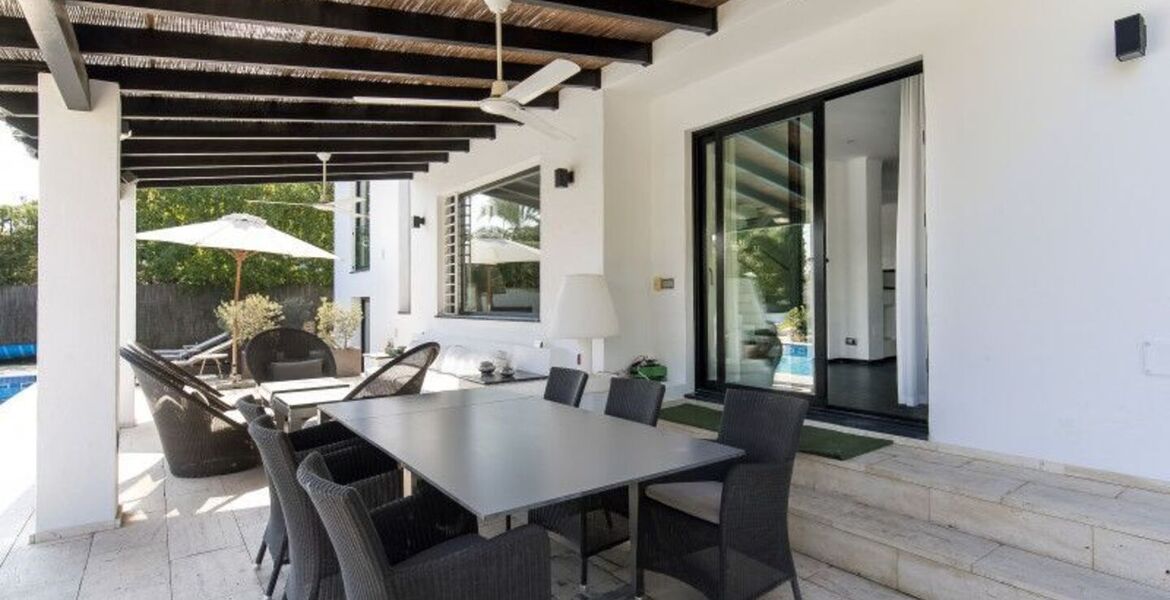Luxury Villa in Nueva Andalucia with Heated Pool