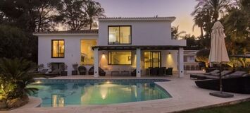 Luxury Villa in Nueva Andalucia with Heated Pool