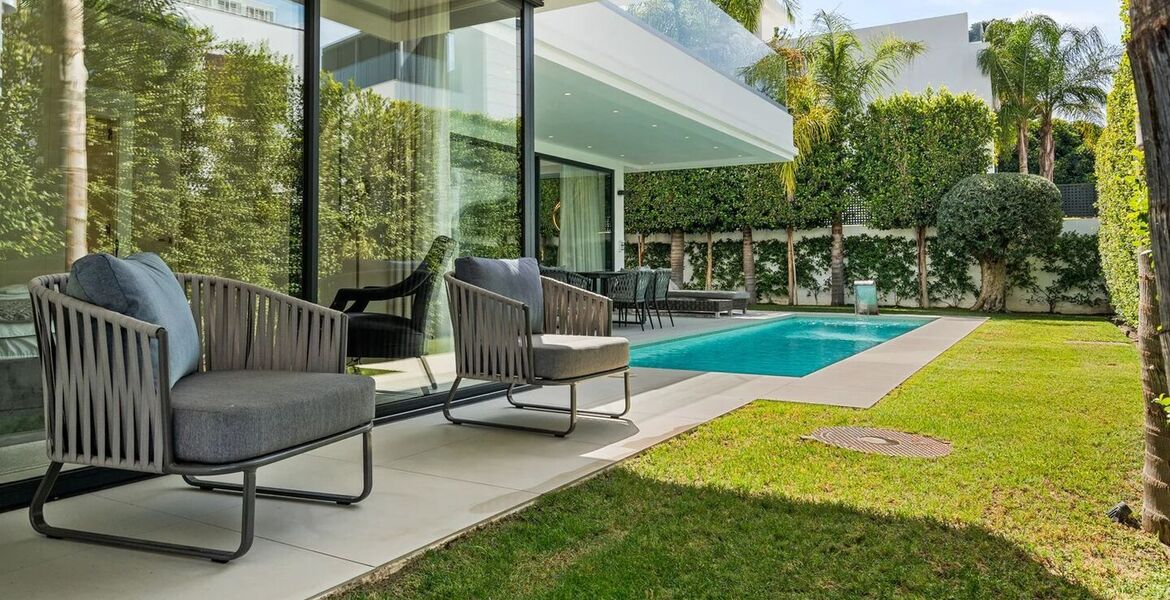 Villa moderne de 4 chambres à Río Verde avec piscine privée