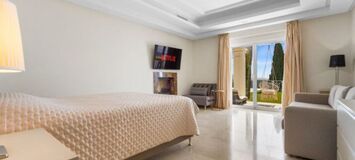 Villa in Marbella with Breathtaking Sea and Mountain Views