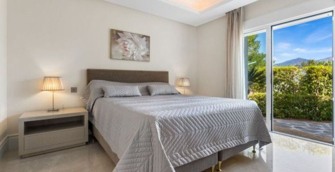 Villa in Marbella with Breathtaking Sea and Mountain Views