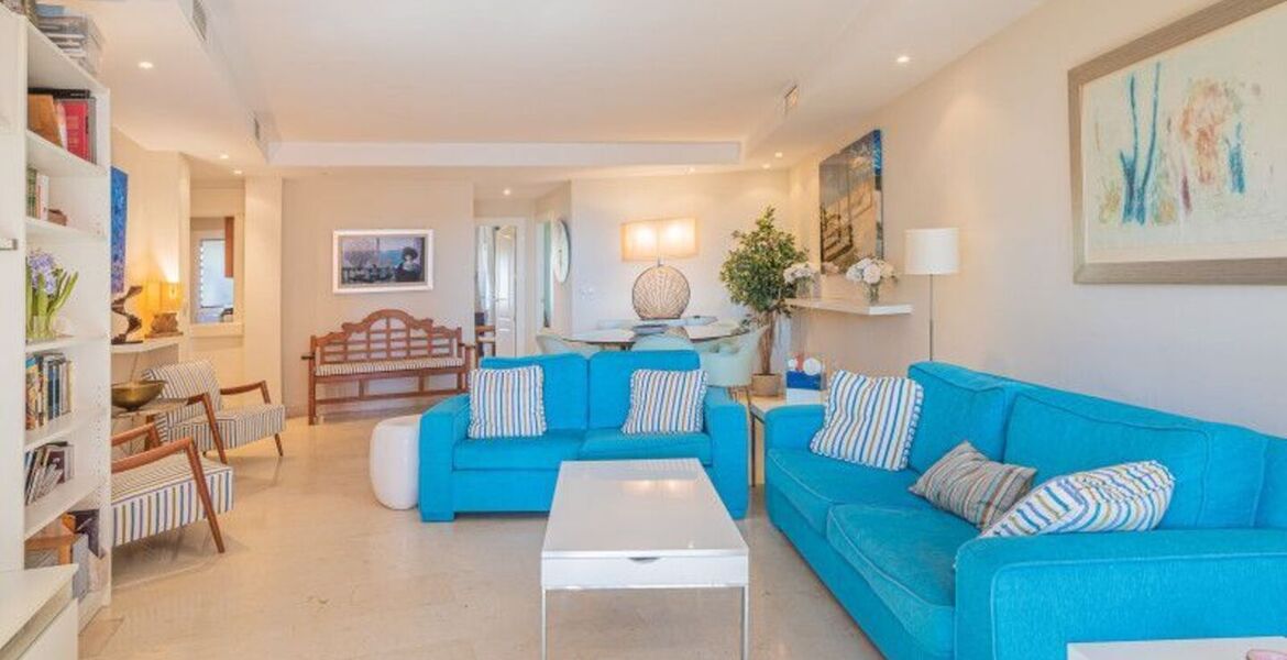 Spacieux appartement de 3 chambres à Oasis de Marbella