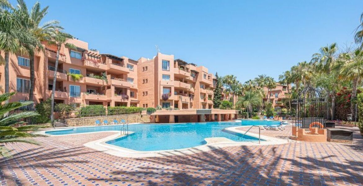 Spacieux appartement de 3 chambres à Oasis de Marbella