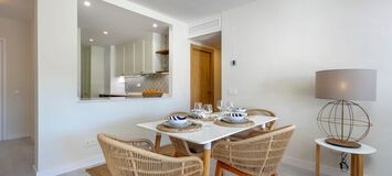 Moderno apartamento de 3 dormitorios en La Ola, Puerto Banús