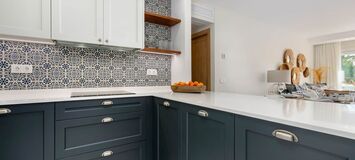 Moderno apartamento de 3 dormitorios en La Ola, Puerto Banús