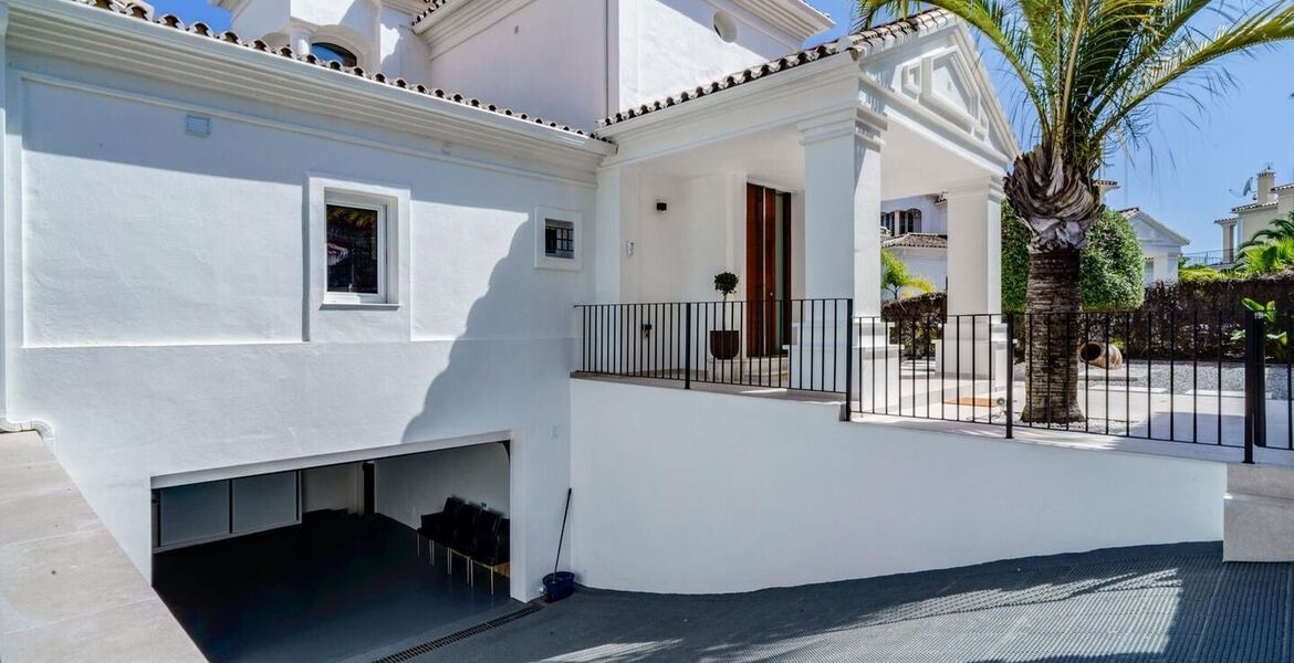 Luxury 5-Bedroom Villa in Marbella's Golf Valley