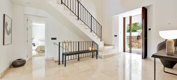 Luxury 5-Bedroom Villa in Marbella's Golf Valley