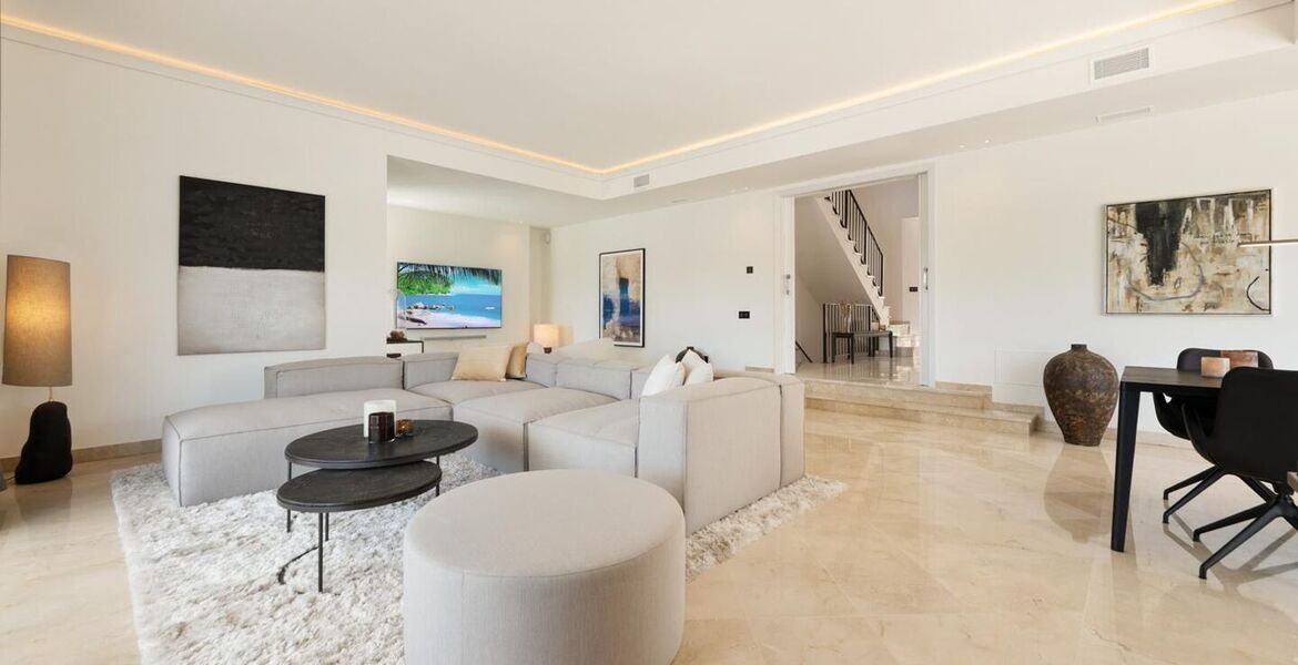 Luxury 5-Bedroom Villa in Marbella's Golf Valley