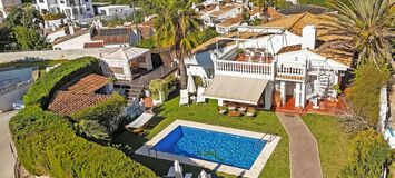 Moderna villa cerca de la playa de Calypso