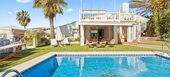 Moderna villa cerca de la playa de Calypso