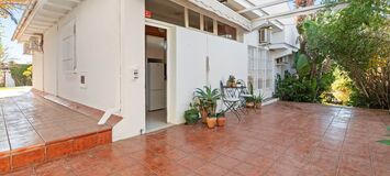 Moderna villa cerca de la playa de Calypso