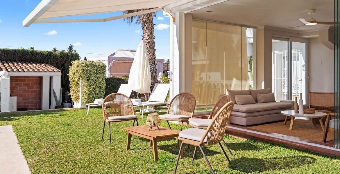Moderna villa cerca de la playa de Calypso
