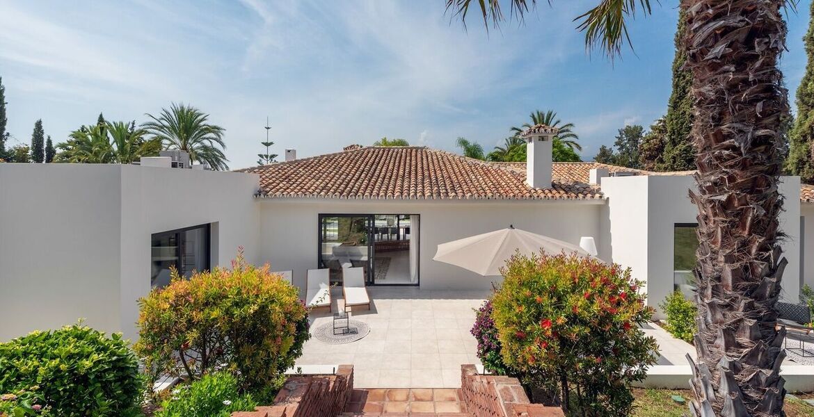 Villa à El Paraíso Estepona avec une vue imprenable
