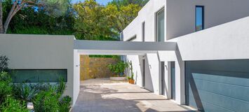 Elegante Villa Moderna en el Corazón de Elviria, Marbella