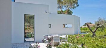 Elegante Villa Moderna en el Corazón de Elviria, Marbella