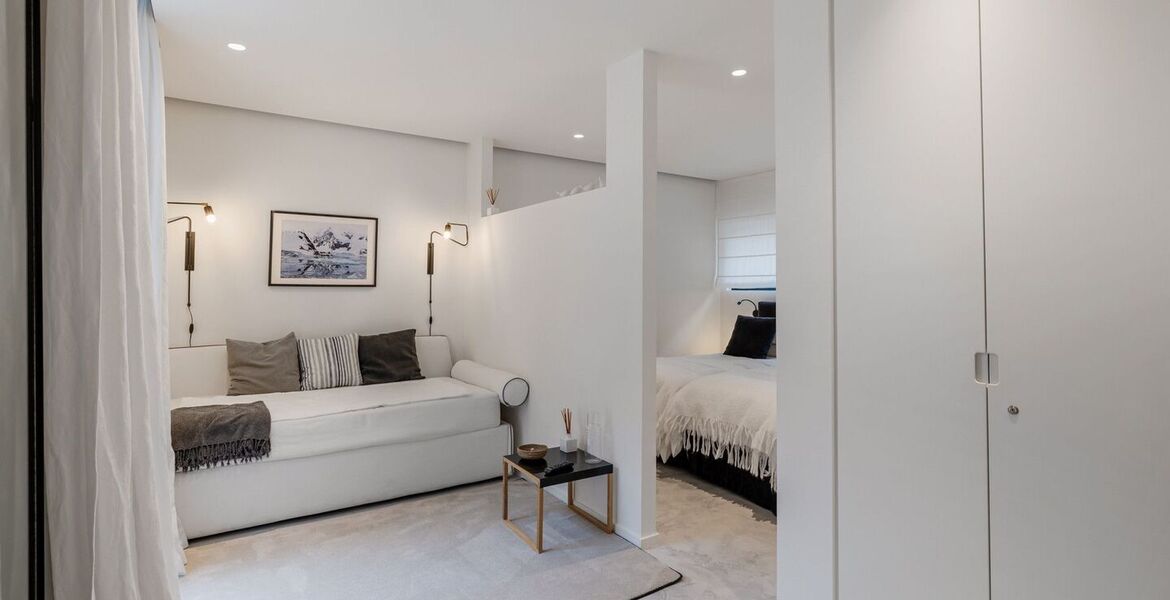 Elegante Villa Moderna en el Corazón de Elviria, Marbella