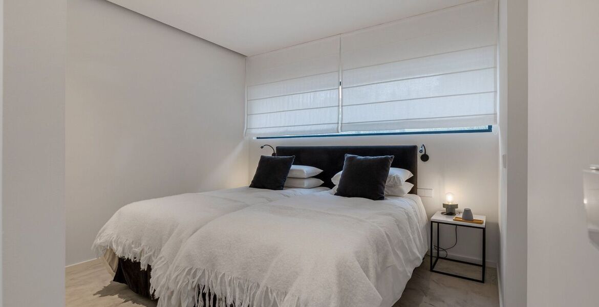Elegante Villa Moderna en el Corazón de Elviria, Marbella