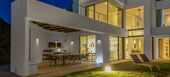 Elegante Villa Moderna en el Corazón de Elviria, Marbella