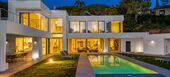 Elegante Villa Moderna en el Corazón de Elviria, Marbella