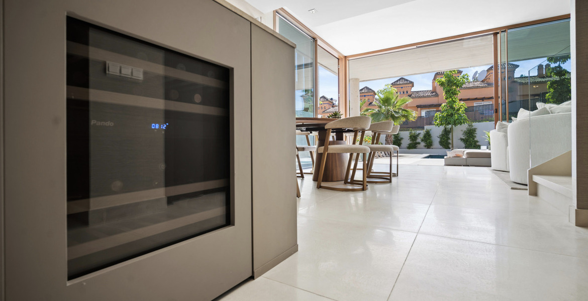 Luxury 4-Bedroom Townhouse in Marbella
