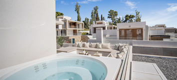 Luxury 4-Bedroom Townhouse in Marbella