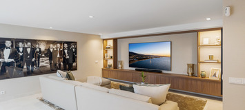 Luxury 4-Bedroom Townhouse in Marbella