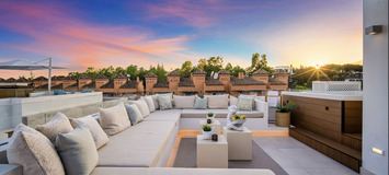 Luxury 4-Bedroom Townhouse in Marbella
