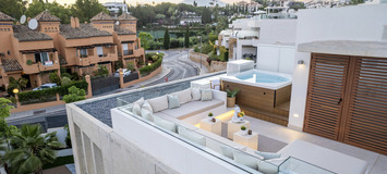 Luxury 4-Bedroom Townhouse in Marbella