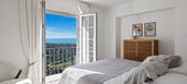 Elegante Casa Adosada con Vistas Panorámicas al Mar