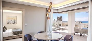 Apartamento de lujo en alquiler en primera línea de playa Es
