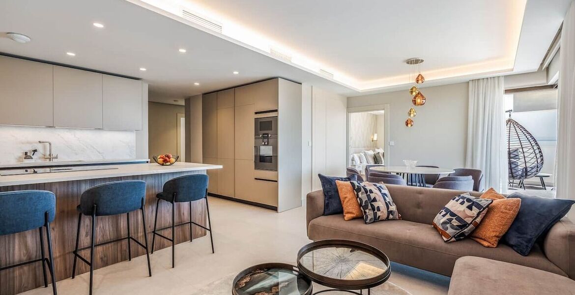 Apartamento de lujo en alquiler en primera línea de playa Es