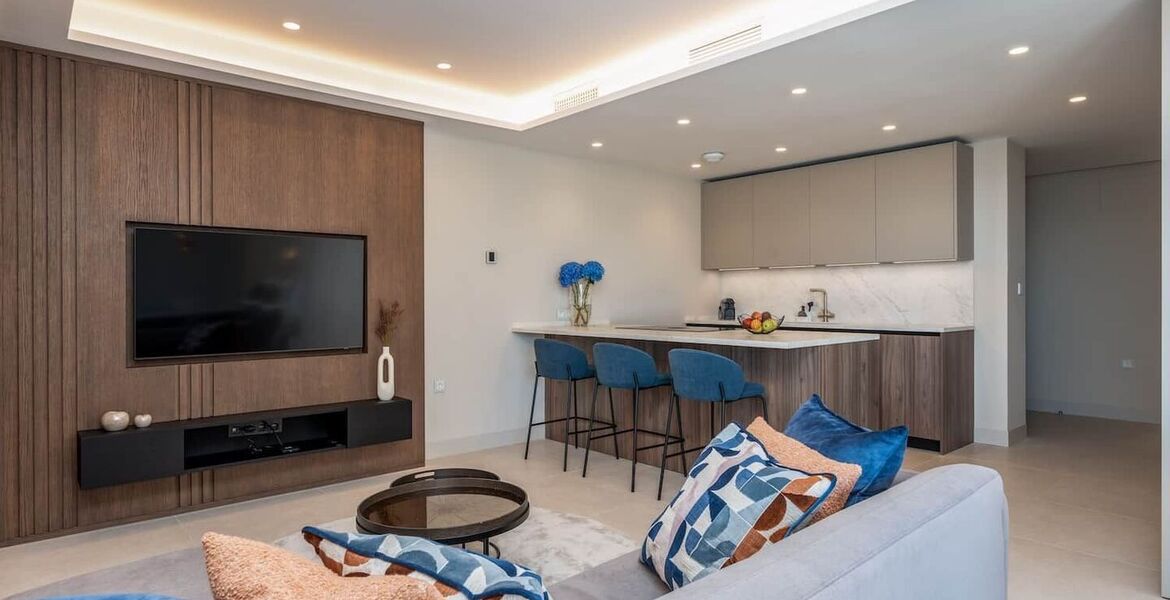 Apartamento de lujo en alquiler en primera línea de playa Es