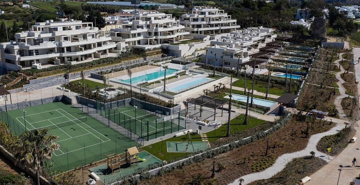 Apartamento de lujo en alquiler en primera línea de playa Es