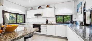 Роскошная Вилла в Лас-Ломас-де-Нуэва-Андалусия