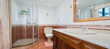 Роскошная Вилла в Лас-Ломас-де-Нуэва-Андалусия